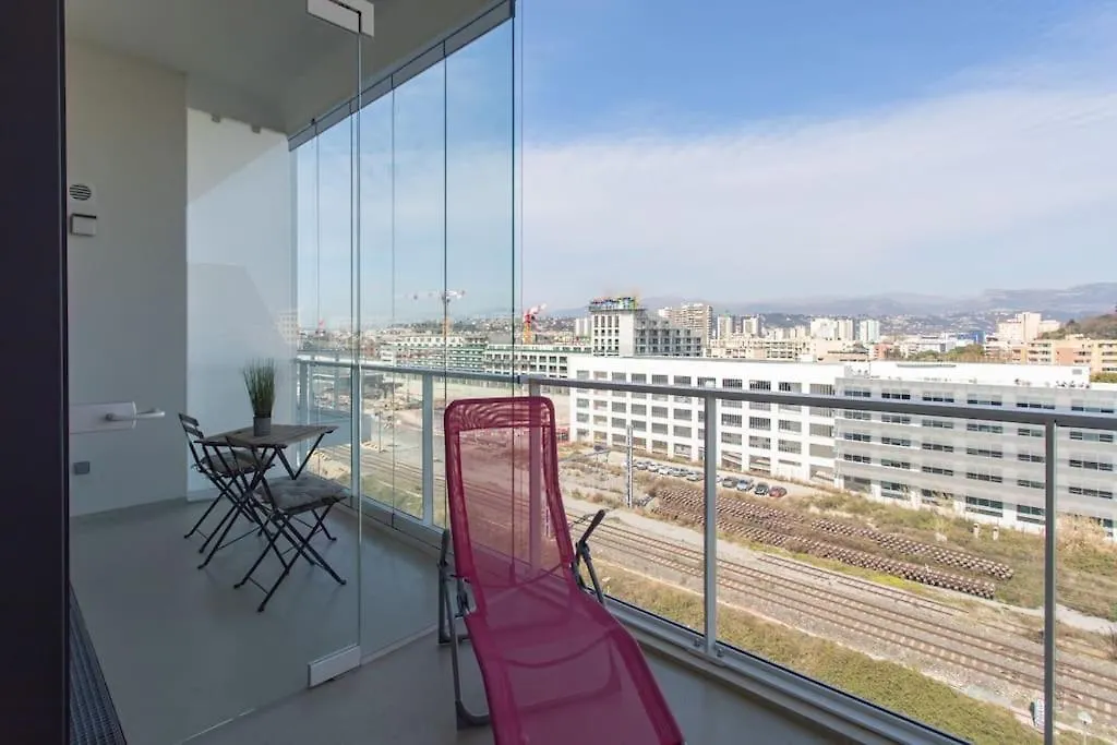 L17 Arenas Suite 3 Balconies/Parking, 5Mins To The Sea Nice